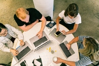 If Id only known: Best advice from founders to founders